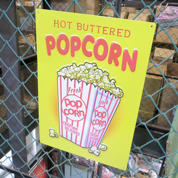 ポップコーン看板 アメリカン レトロ ブリキ看板 HOT BUTTERED POPCORN