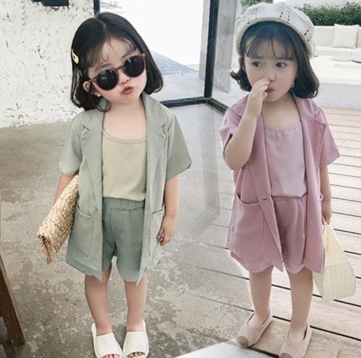 夏新作 韓国風子供服    ベビー服  女の子  トップス   Tシャツ +ショートパンツ  セットアップ  2色