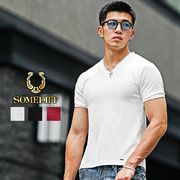 【Tシャツ】カルゼ Vネック 半袖Tシャツ 袖ワンポイント刺繍／SOMEDIFF