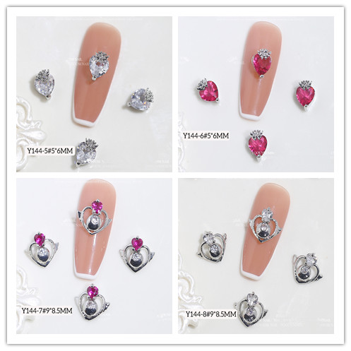 新たに追加！総額9万円以上 60点以上あり DIY パーツ ネイル 新たに追加！総額9万円以上 60点以上あり DIY パーツ ネイル