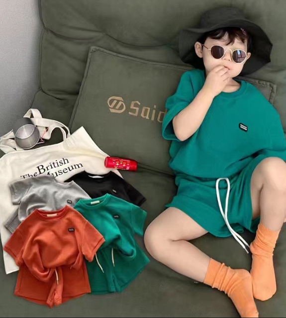 2023新品　ベビー服　カーディガントップス＋ショートパンツ　セットアップ　　INS