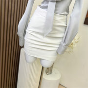 キレイなラインで脚長効果も 韓国ファッション 通勤 細身 タイトスカート カジュアル ミニスカート