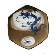 【ご紹介します！安心の日本製！クラフトマンハウスの陶磁器の縁起物】暴れ龍　八角皿
