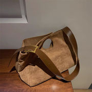 個性的なデザイン INSスタイル  トートバッグ 大容量 ハンドバッグ ショルダーバッグ 脇の下バッグ