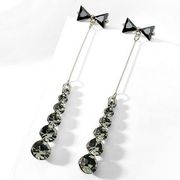 ピアスレディースリボン