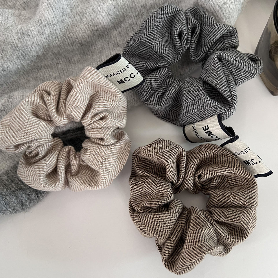 ☆新品☆タグ付き☆シュシュ まぁ