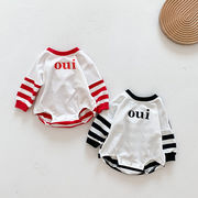 秋の新商品の乳幼児は服の韓国版のストライプの丸首の赤ちゃんの連体服の男の子の長袖のお尻の服を着ます