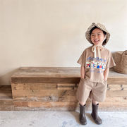 2024年韓国の子供服、夏の子供用クマ柄半袖、女の子と男の子のためのTシャツ
