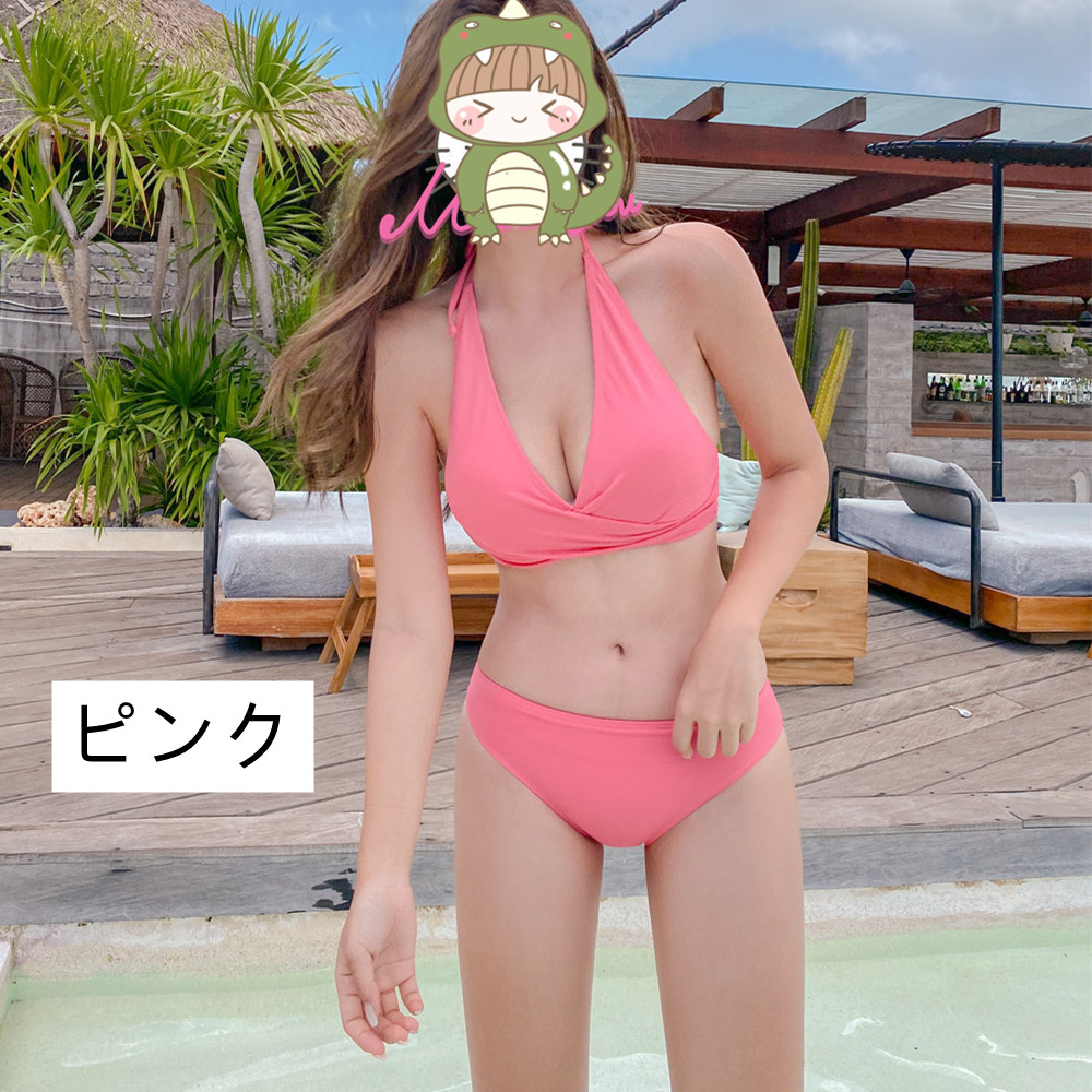 三角 ホルターネックビキニ 海 リゾート セクシー フロント