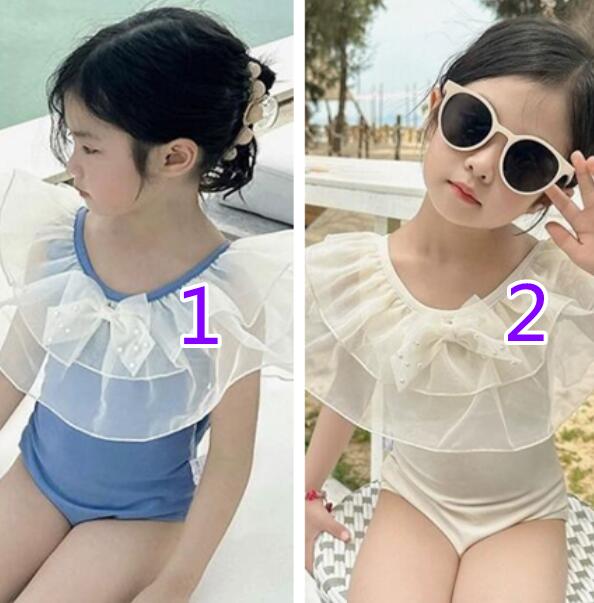 子供服200着以上と靴大量、帽子、水着