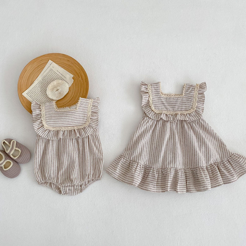 2024夏新作　子供服　姉妹お揃い　選べる2タイプ　ロンパース　ワンピース　ノースリーブ　フリル　可愛い