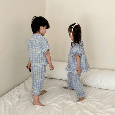 韓国風子供服 2024春夏 姉妹兄弟コーデ パジャマ 半袖シャツ 上下セット トップス+ズボン 80-150cm