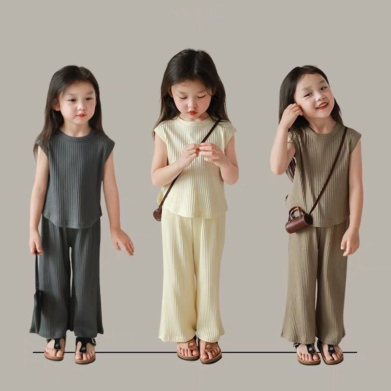 ins　2024夏新作　子供服　女の子　冷感　セットアップ　ベスト　ワイドパンツ　カジュアル　涼しげ　無地