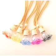 香水瓶 吊り下げ式 アロマ香水瓶 カーディフューザー瓶 芳香剤 詰め替え 香水入れ フレグランス ボトル