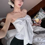 ショート丈キャミソール　ファッション　デザイン　リボン　レディース