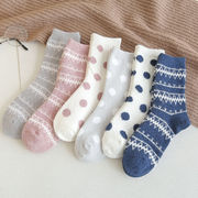 レディース用靴下★大人用★ソックス★暖かく★カジュアル★日系靴下★   6色