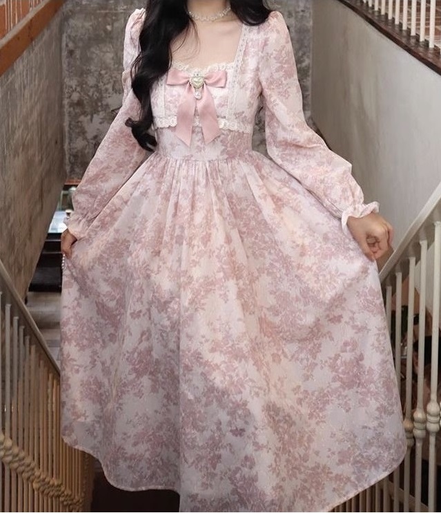 ★L～5L大きいサイズ★可愛いぽっちゃりさん　上品感ラメ入り花柄ロングワンピース