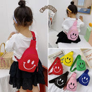 2025年新品　肩掛け鞄　ミニ　子供用バック　斜め掛けバッグ　ショルダーバッグ　23*7*13cm　6色展開