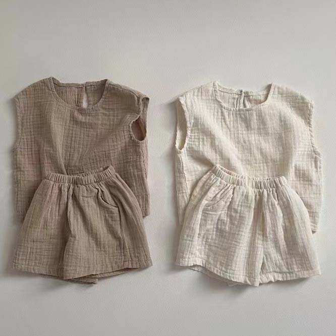 【2024夏新作】韓国風子供服 ベビー服 キッズ 男女兼用 夏の涼しい素材 お出かけ ベスト&短パンツ