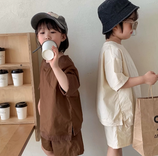 2025夏新作 トップス 韓国風子供服 子供服   Tシャツ半袖+ショートパンツ2点セット