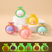 雑貨★インテリア　置物　アクセサリー　飾り　ミニチュア★蓄光