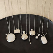 個性ネックレス　アクセサリー　デザイン　韓国ファッション