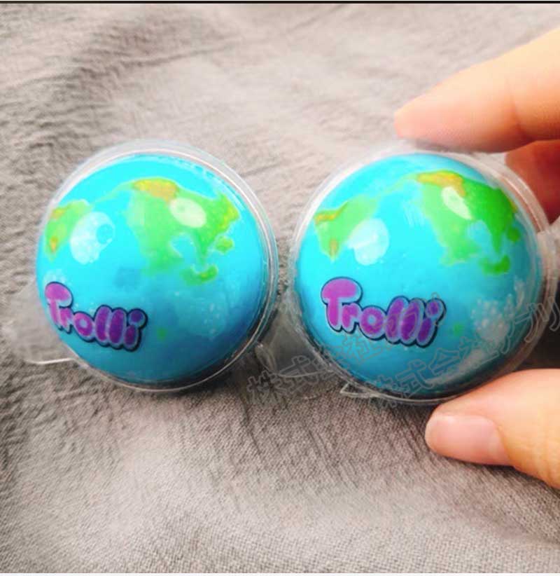 2025年新出荷】100個/20袋 正規品 トローリ Trolli 地球グミ