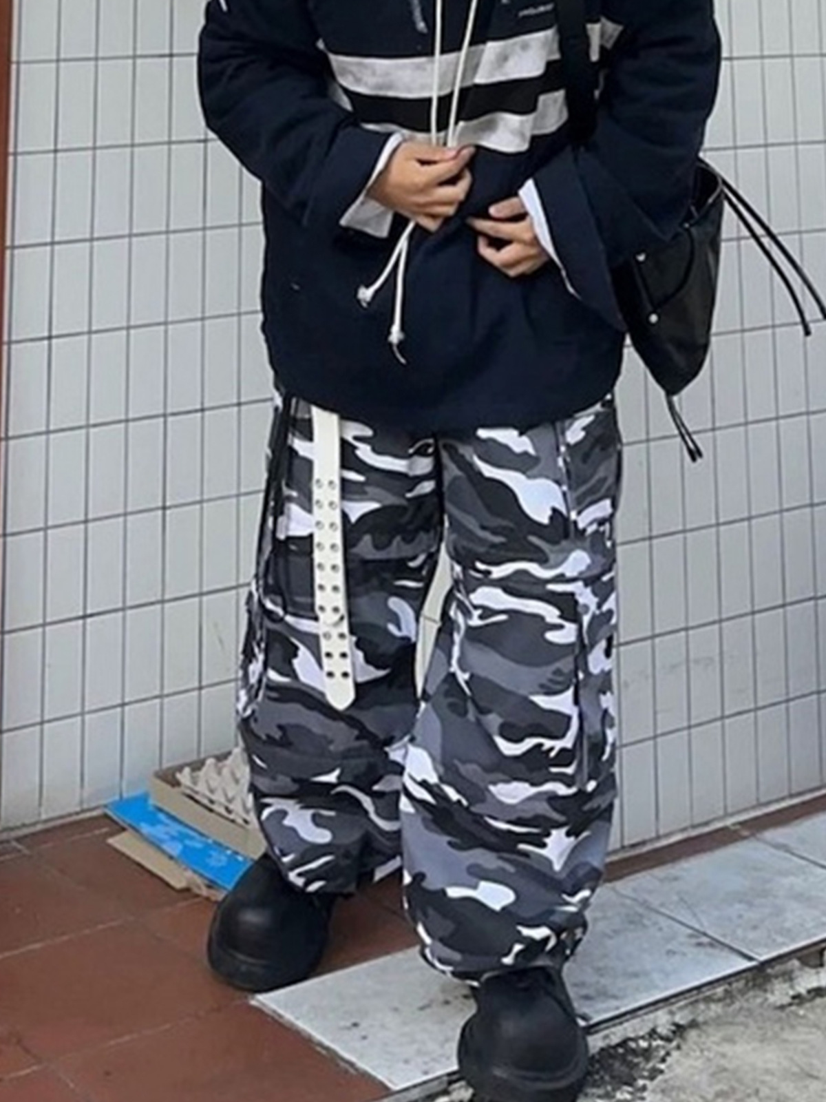 BRIEFING 迷彩柄 ブラックパンツ L BRIEFING 迷彩柄 ブラックパンツ L ミリタリーパンツ レディース