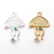 【オリジナル】アンティークパーツ/夏アクセサリー/クラゲ/マリン/海の生き物/レジン台座