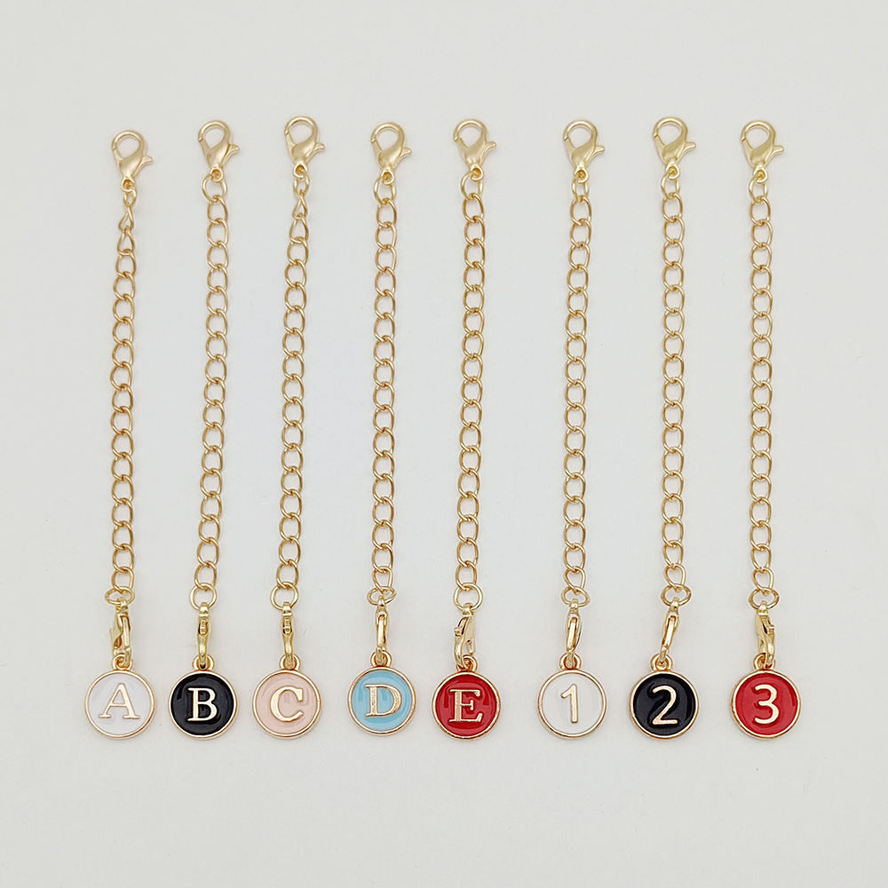 バッグチャーム イニシャルチャーム キーホルダー 可愛い バッグアクセサリー チェーン アルファベット