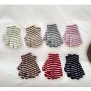 2025新品★大人気　キッズ用★子供　手袋★7色