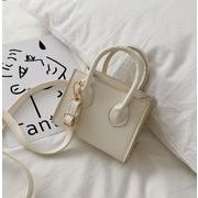 新しい韓国のウエストバッグレディースワンショルダーメッセンジャーバッグチェストバッグ