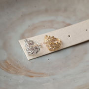 「限定販売」イヤーカフ　ハンドメイド イヤーカフ　アクセサリー イヤーカフ　ラインストーン