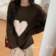 セーター　デザイン　韓国ファッション　かわいい　ハート