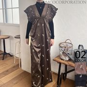 【2025新作商品♪】フラワー柄刺繍シャーリングVネックサロペット