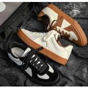 シューズ  スニーカー 運動靴   コーデに合わせやすい お出かけ メンズ