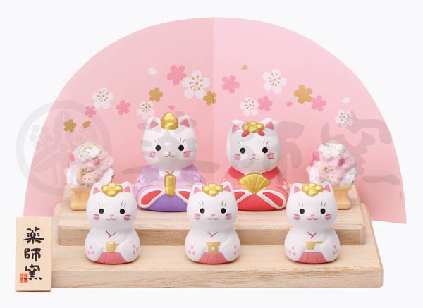★ひな祭りを飾る★ 縁起の良い雛人形【錦彩　ねこ飾り雛(平飾り)】