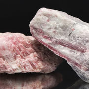 原石　ピンクトルマリン＜ブラジル産＞　約85～105g　ランダム発送
