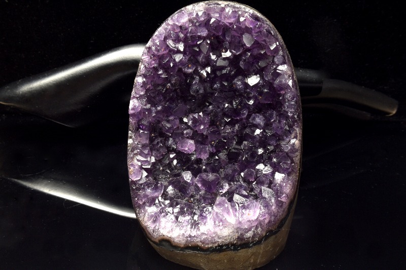 1点物】希少◇ウルグアイ産 アメジストドーム 83x105x106mm 原石