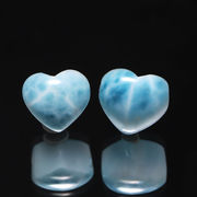 バラ石　ラリマー＜ドミニカ産＞　ハート形　約10～11×約9.5mm　貫通穴　ランダム発送