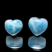 バラ石　ラリマー＜ドミニカ産＞　ハート形　約11×約9.5～11mm　貫通穴　ランダム発送