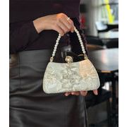 見逃し禁止 人気沸騰 2026新作ヴィンテージ刺繍イブニングハンドバッグ 軽奢華スタイルでエレガント