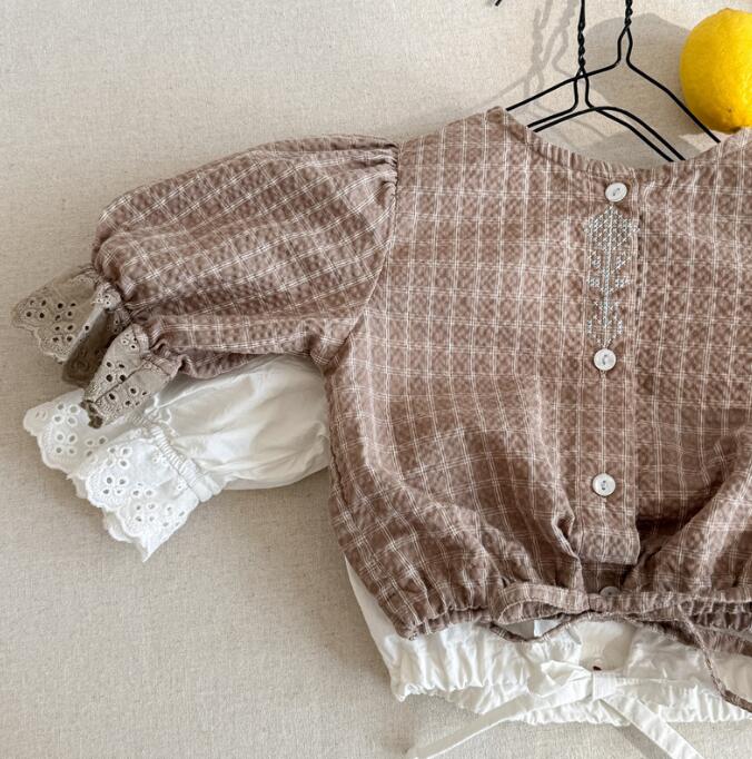 春新作 韓国版 刺繍 シャツ 女の子 上着 綿  トップス 子供服  80~130cm 2色