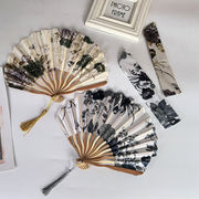 扇子 折りたたみ 竹 波骨 シルク調 タッセル ホタテ型 シェル型 花柄 和装小物 夏祭り 花火大会 レディース