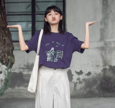 Tシャツ　メンズ　夏新作　ファッショントップス　 半袖Tシャツ