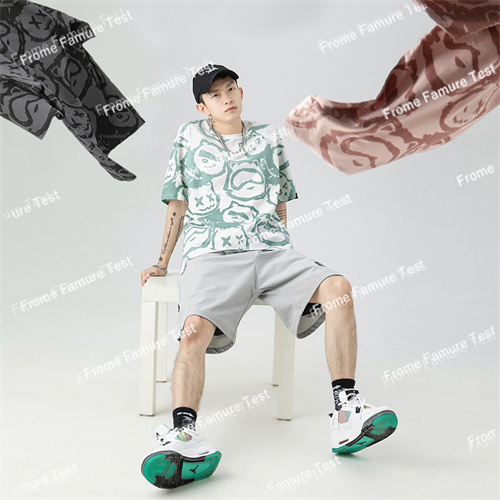Tシャツ　　　　メンズ　　春夏　　ファッション　 半袖   　熊柄