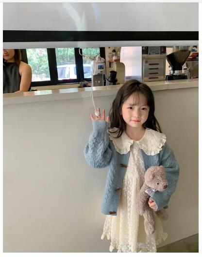 女の子の上着セーターカーディガンかわいいセーター子供服子供服秋の新ファッション