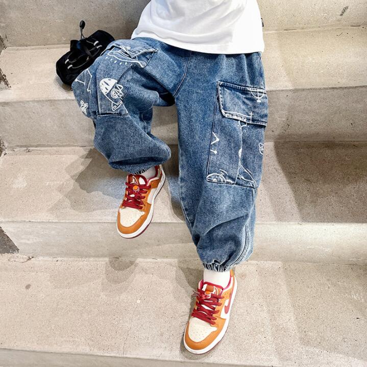 子供服春秋服★男の子ジーンズ★ファッションカジュアルパンツ子供春服★潮流子供春服★90-140