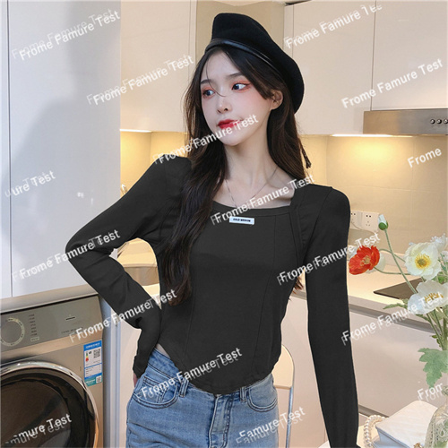 Tシャツ　　　　レディース　　　　ファッション　　春夏　　半袖