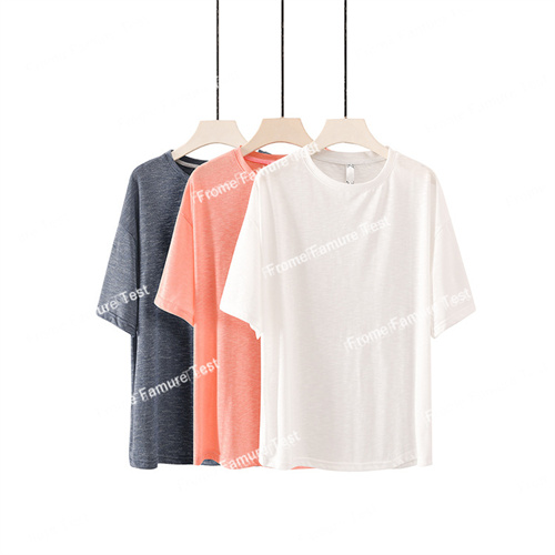 Tシャツ　　　　レディース　　　　ファッション　　春夏　　半袖